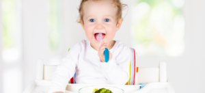 Alimentos solidos na dieta do bebe